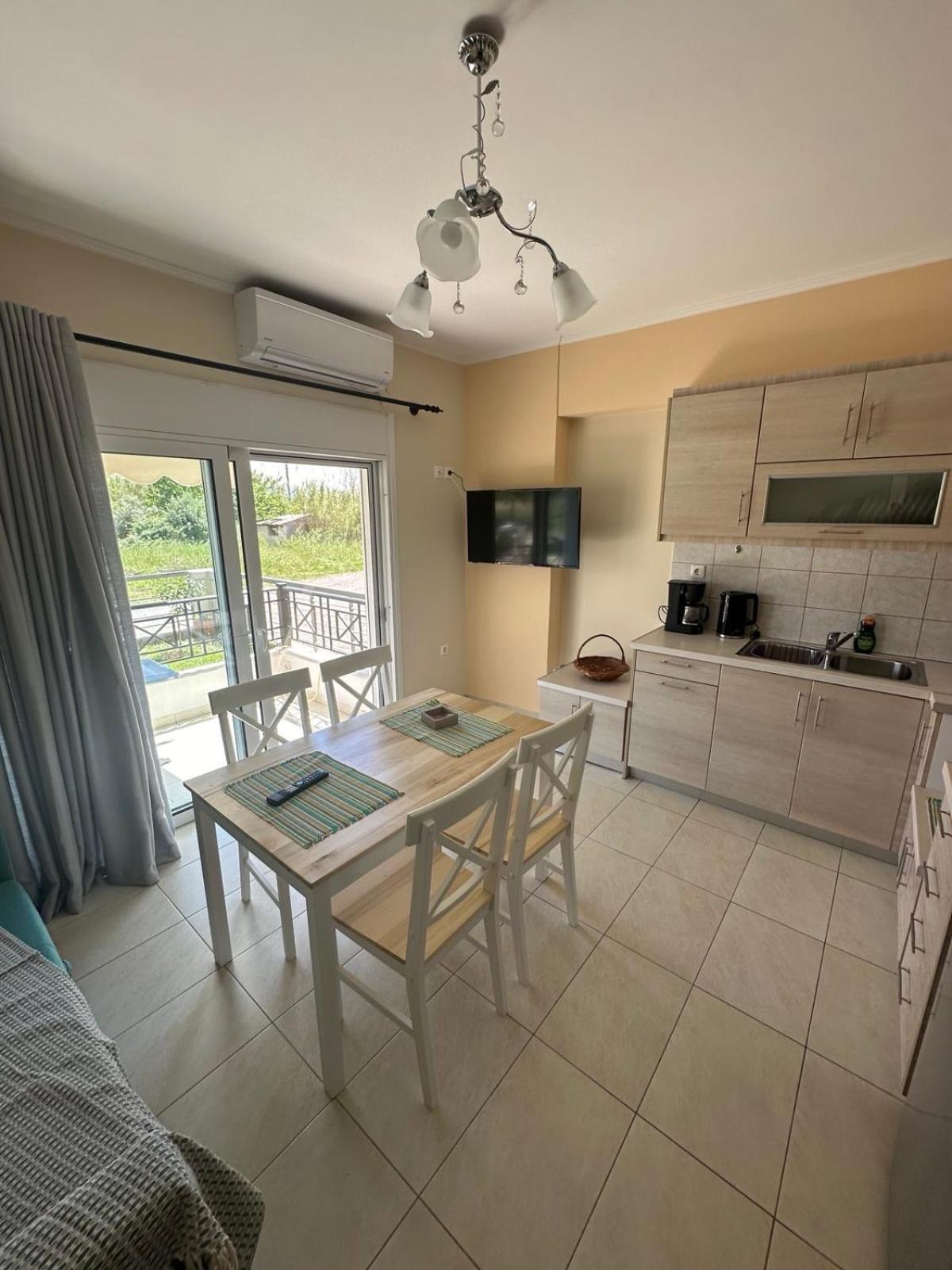 R Apartment Nafpaktos Ngoại thất bức ảnh